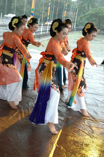 Jaipong dansare — Stockfoto