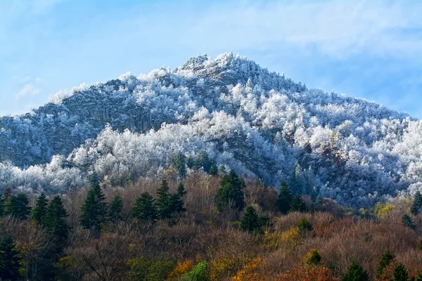 Inverno montanhas paisagem — Fotografia de Stock