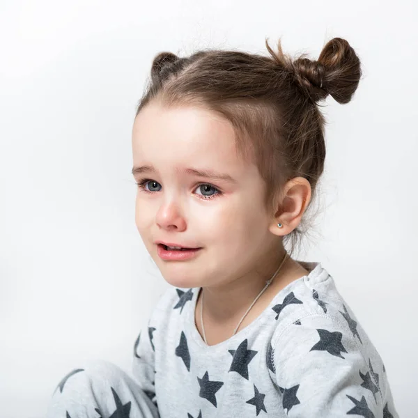 Gråtande Liten Flicka Upprörd Unge Tråkigt Barnporträtt Söt Liten Flicka — Stockfoto