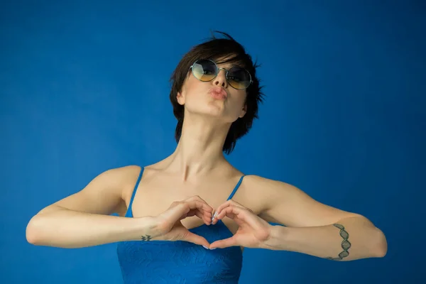 Young Pretty Woman Heart Sign Makes Hands Gives Kiss Deep — Stock Photo, Image