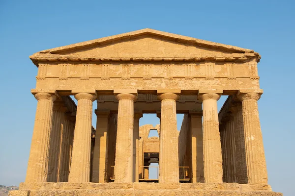 圣殿谷 Valle Dei Templi 古希腊圣殿 建于公元前5世纪 西西里阿格里根托 意大利著名的旅游胜地 多利奇家族的古老大理石柱旅行目的地 — 图库照片