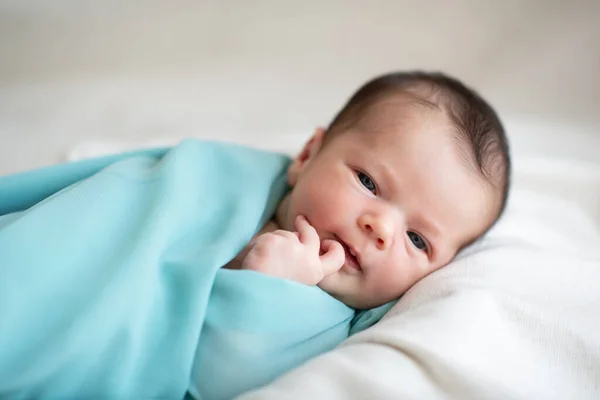 New Born Baby Girl Smiling Looking Camera Cute Little Kid — Stock Photo, Image