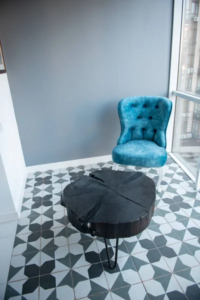 Modern Design Interieur Met Elegante Blauwe Stoel Retro Stijl Zwarte — Stockfoto