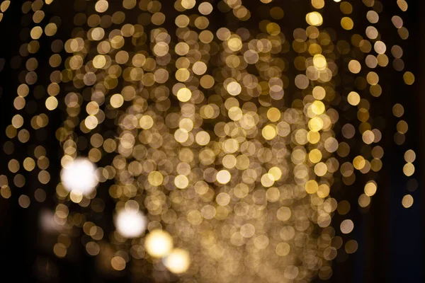 クリスマスの夜にヴェネツィアの街に光と美しい装飾 ぼかし休日の夜抽象的な背景 — ストック写真