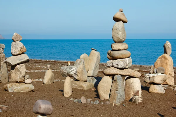 Balanced stones — Stock Photo, Image