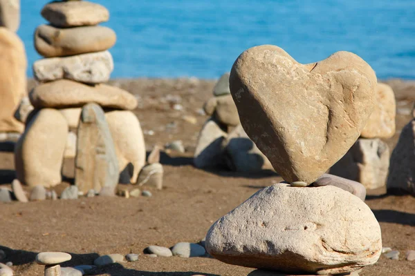 Balanced stones — Stock Photo, Image