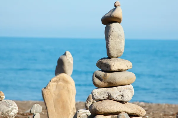 Steine ausbalanciert — Stockfoto