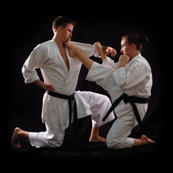 Walki karate para — Zdjęcie stockowe