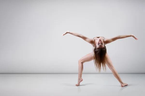 Bailarina adolescente chica — Foto de Stock