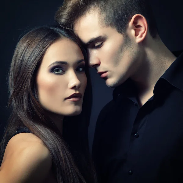 Sexig passion par, man och kvinna — Stockfoto