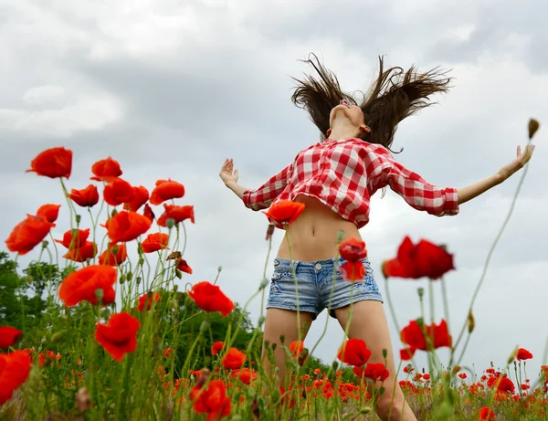 Woman   dancing at poppy field, — Stock Photo, Image