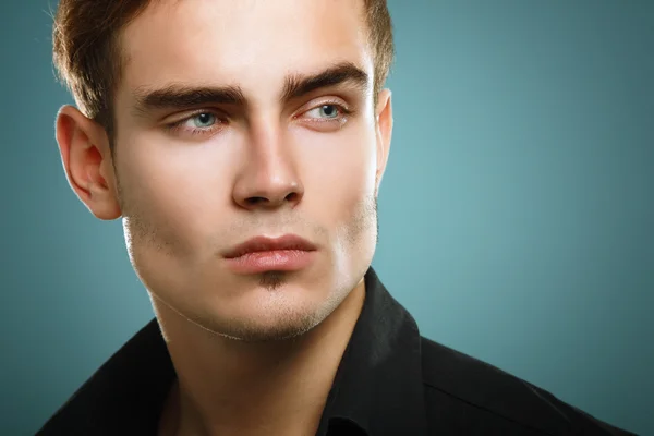 moda genç adam