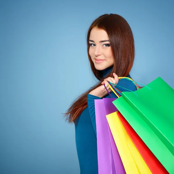 Donna con shopping bags — Foto Stock