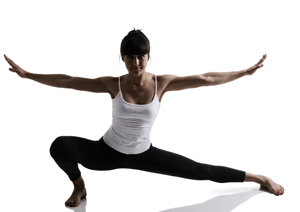 Donna che fa yoga — Foto Stock