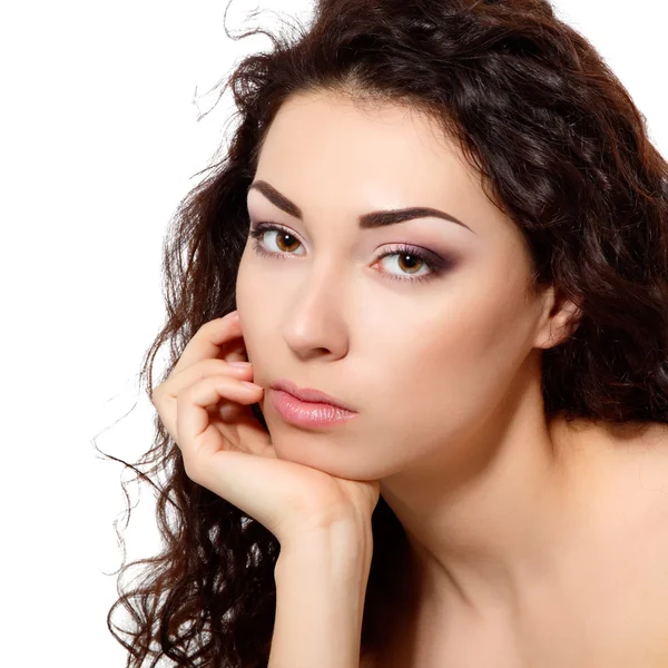 Mujer joven con la piel limpia — Foto de Stock