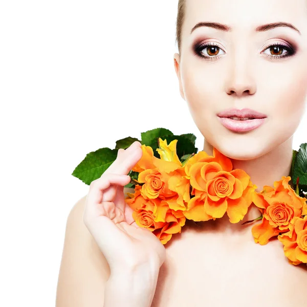 Mujer con flores —  Fotos de Stock