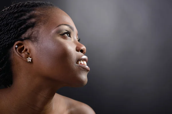 Beautiful african woman — Stock Photo, Image