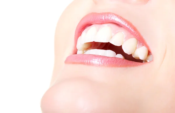 Χαμόγελο της γυναίκας με υγιή δόντια Λευκό — Φωτογραφία Αρχείου