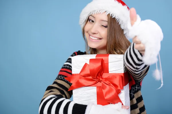 Glad ung kvinna som jul — Stockfoto