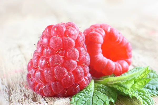 Red ripe raspberries — Stock Photo, Image
