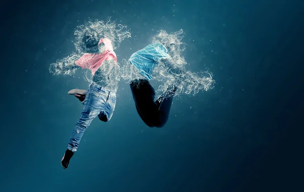 Wassertänzer springen — Stockfoto