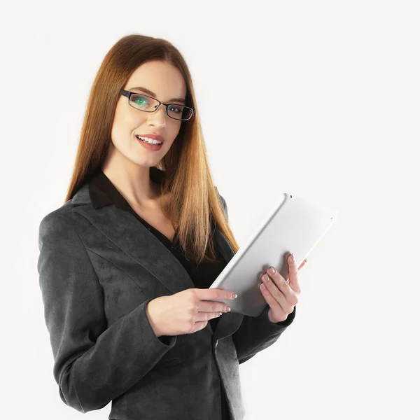 Retrato de uma jovem empresária trabalhando — Fotografia de Stock