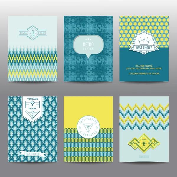 Conjunto de folletos geométricos y tarjetas - diseños vintage - en vector — Vector de stock