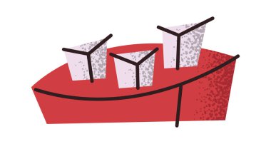 Küçük seramik tabakta üç küp şeker