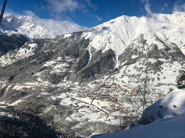 Горнолыжный Курорт Alpe Huez Французских Альпах — стоковое фото