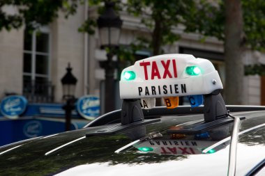 Paris taksi