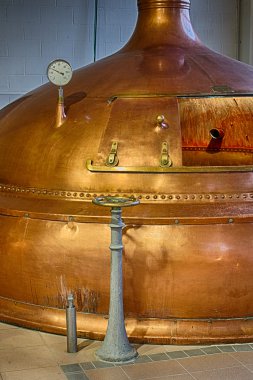 Damıtım tankları bira fabrikası