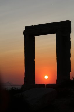 Apollo kapısı Naxos