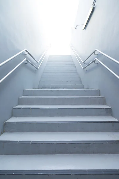 Salite le scale. — Foto Stock