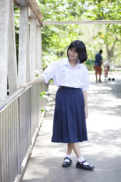 Asian schoolgirl smiling. — Stock Photo, Image