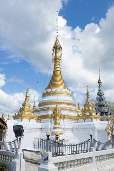 Pagode branco — Fotografia de Stock