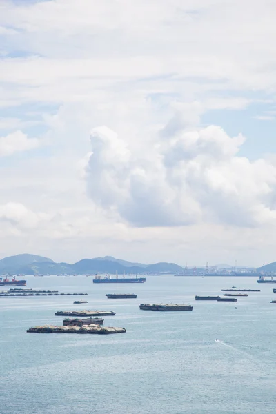 Cargo ships in the sea — Stock Photo, Image