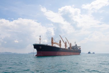 büyük kargo gemisi