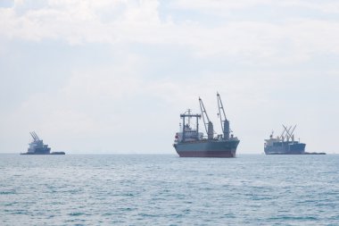 büyük kargo gemisi