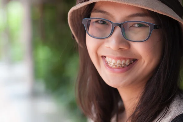 Nahaufnahme gesicht asiatisch frau. — Stockfoto