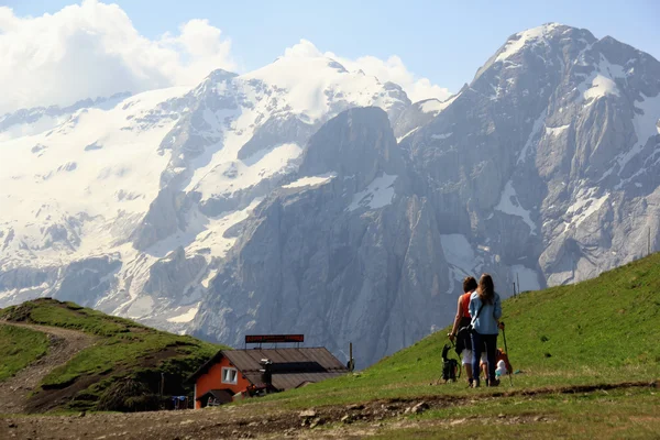 Hiking in front of Marmolada — Stock Photo, Image