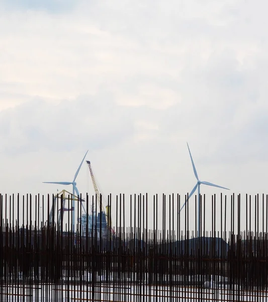Cantiere Generatore Energia Verde Industriale Gru Sullo Sfondo — Foto Stock