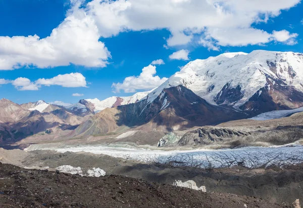 Mountain view, a Pamir régióban, Kirgizisztán — Stock Fotó