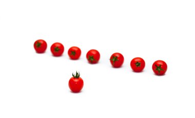 Domates kiraz kırmızısı