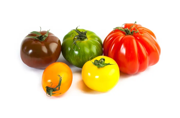 Verschiedene Farben Tomaten Solanum Lycopersicum Auf Weißem Hintergrund — Stockfoto