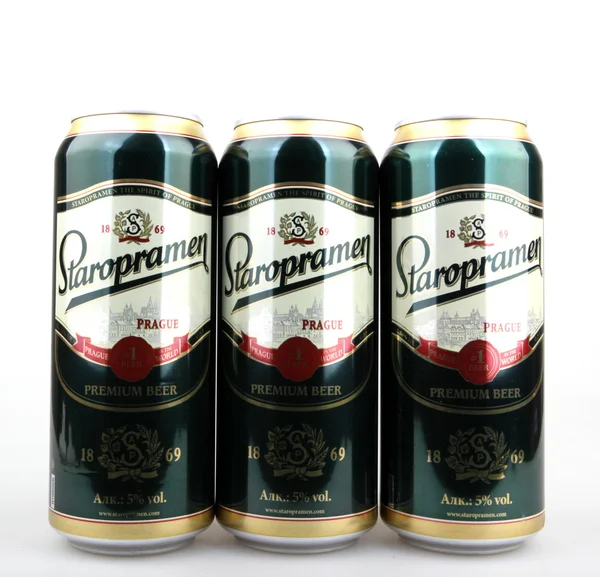 Staropramen izolovaných na bílém — Stock fotografie