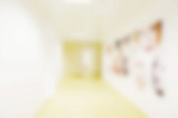 Hastanedeki Koridorun Bulanıklaştırılmış Arka Planı — Stok fotoğraf
