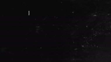 Tahtaya yazılmış sağlıklı yaşam konsepti. Sağlıklı bir yaşam tarzı, insanların sağlık ve refahını korumaya ve iyileştirmeye yardımcı olur.