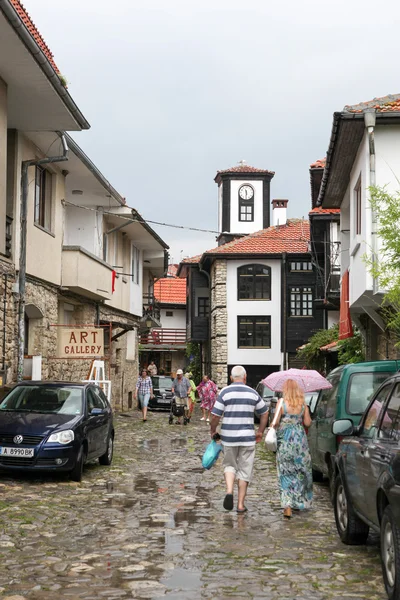 People visit Old Town on June 18, 2014 in Nessebar, Bulgaria. — Stock Photo, Image