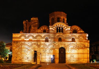 SUNNY BEACH, BULGARIA - 19 Haziran 2014: İnsanlar 19 Haziran 2014 'te Sunny Beach' i ziyaret eder. Sunny Beach, Bulgaristan 'ın en büyük ve en popüler sahil tatil beldesi..
