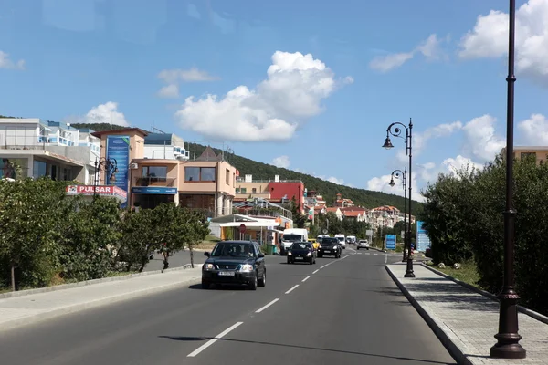 SVETI VLAS - 29 AOÛT : Les gens visitent Sveti Vlas le 29 août 2014. Sveti Vlas est une ville et une station balnéaire sur la côte de la mer Noire de Bulgarie, située dans la municipalité de Nesebar, province de Burgas . — Photo
